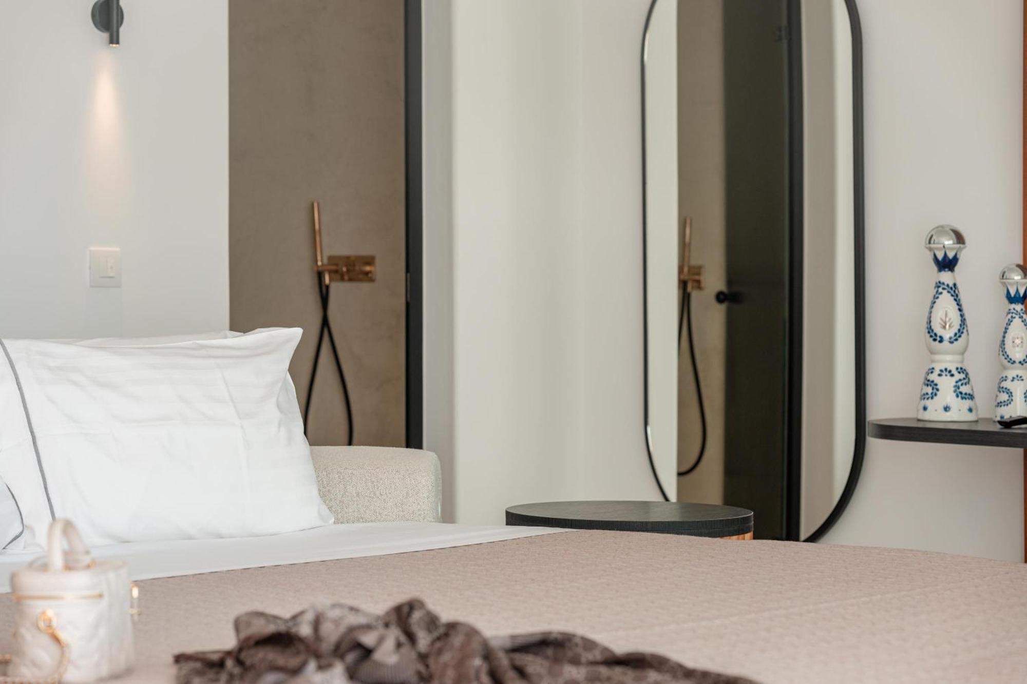 Muse Of Mykonos Luxury Suites Mykonos Town Экстерьер фото